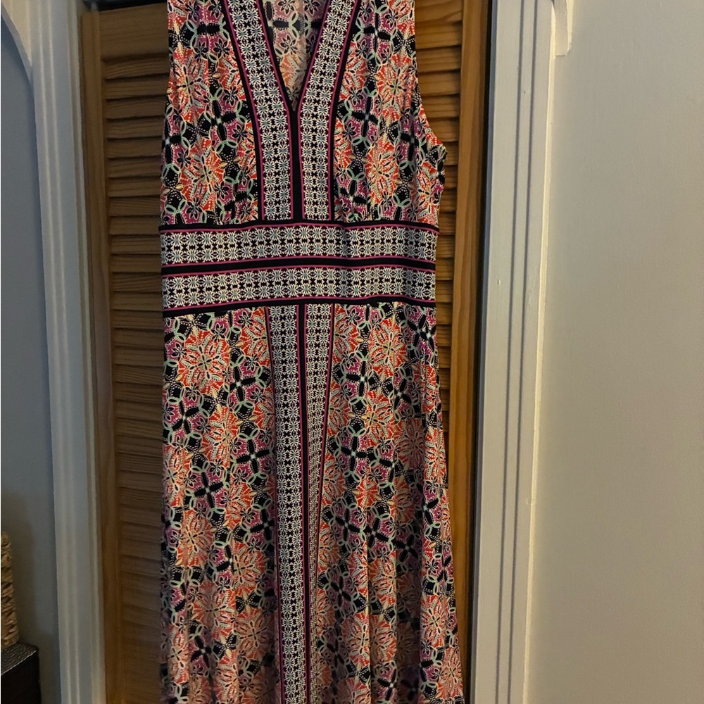 Floral V-Neck Sleeveless Maxi Dress in Coral and Navy